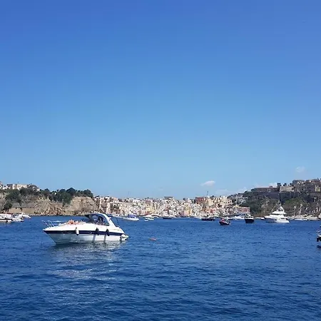 Private Sail Yacht On The Amalfi Coast Escape The Crowds In Style * 波西塔諾