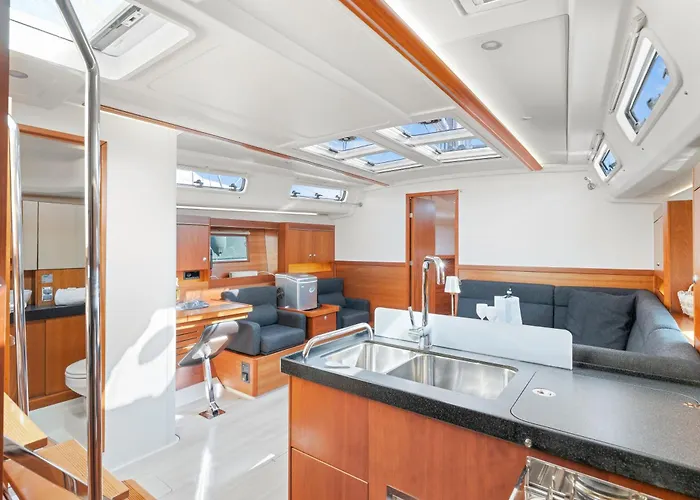 Botel Private Sail Yacht On The Amalfi Coast Escape The Crowds In Style *