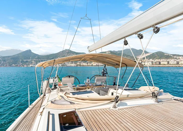 Private Sail Yacht On The Amalfi Coast Escape The Crowds In Style Botel Positano